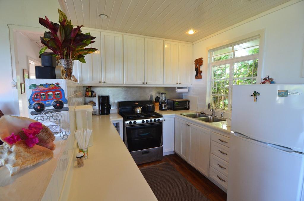 Tranquility Villa ปอร์ตอันโตนิโอ ภายนอก รูปภาพ
